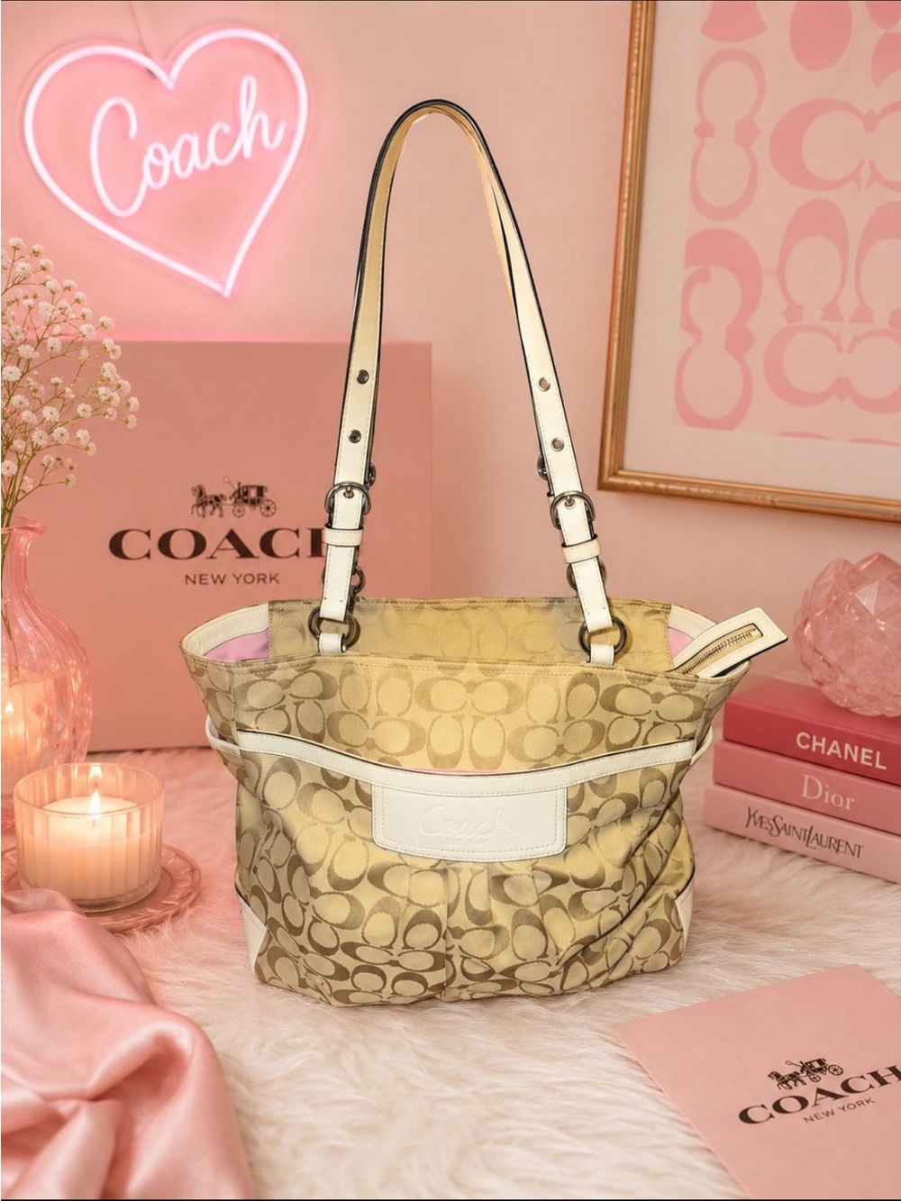 Coach Signature Tote Bag Khaki White Pink Interior Y2K Shoulder Purse